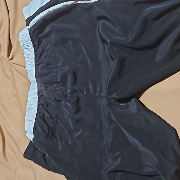 ★ 3 for $20 ★ Michael Kors Joggers - Picture 4 of 4